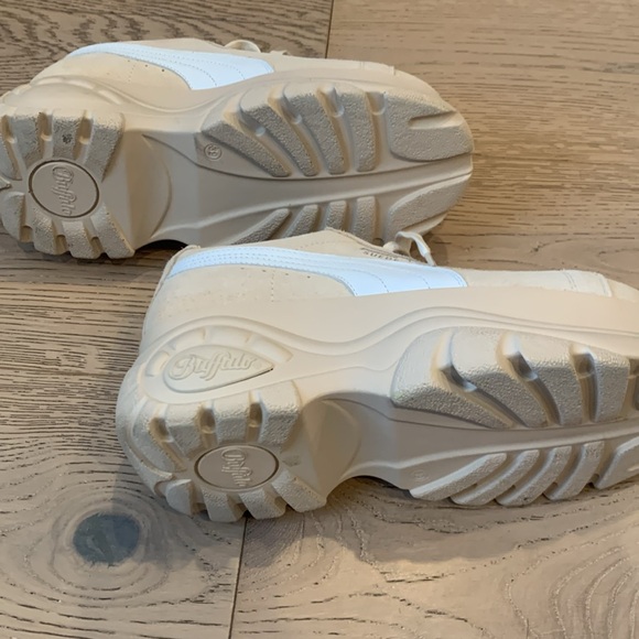 Puma x Buffalo Suede Platform sneakers - Picture 3 of 5